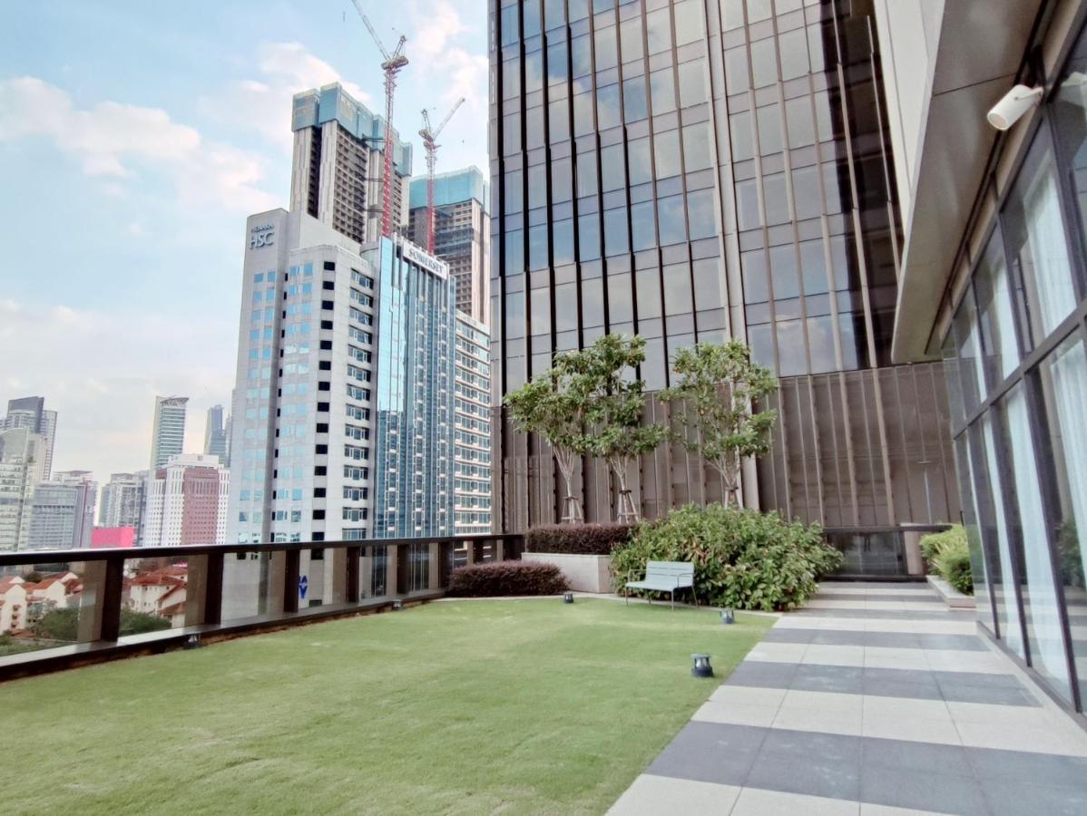 Pavillion Embassy Service Apartment By Autumn Suites Premium Stay Kuala Lumpur Exterior foto