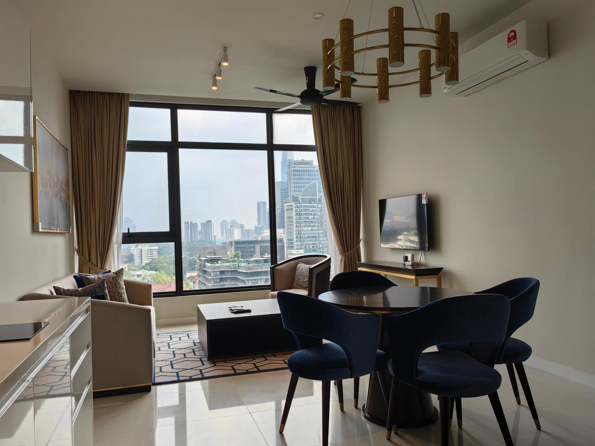 Pavillion Embassy Service Apartment By Autumn Suites Premium Stay Kuala Lumpur Exterior foto